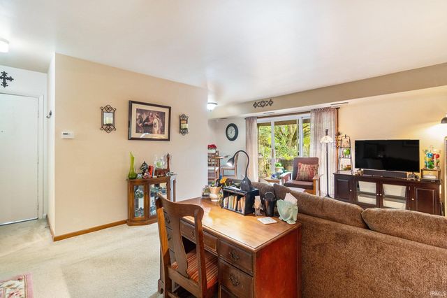 2500 Topsfield #922 Road, South Bend, IN 46614