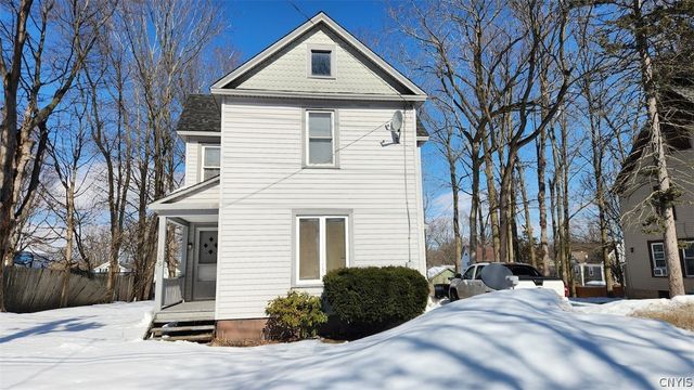 409 Seneca Street, Fulton, NY 13069