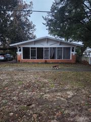 1211 E Strong St, Pensacola, FL 32501