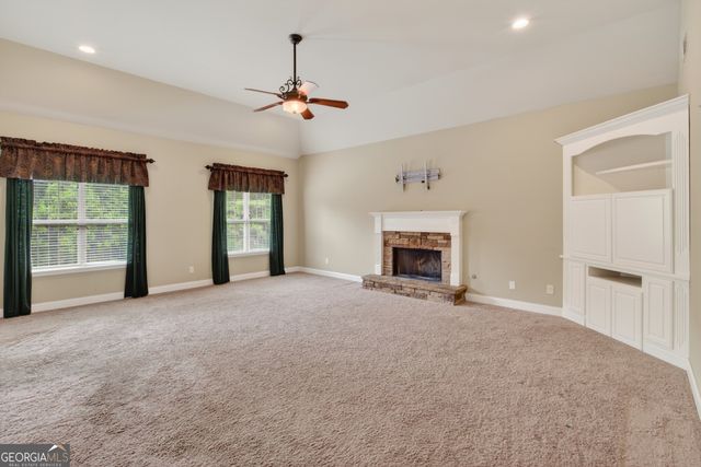 42 Mackenzie Drive, Powder Springs, GA 30127