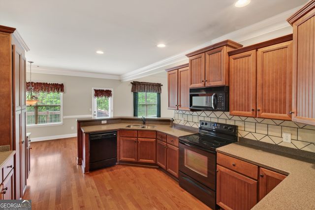 42 Mackenzie Drive, Powder Springs, GA 30127