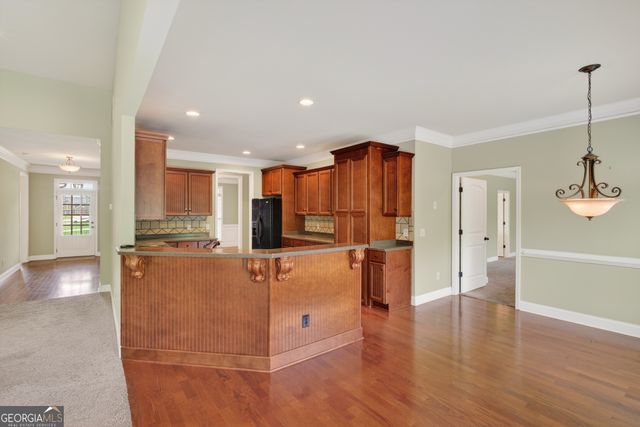 42 Mackenzie Drive, Powder Springs, GA 30127