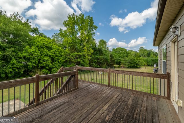 42 Mackenzie Drive, Powder Springs, GA 30127