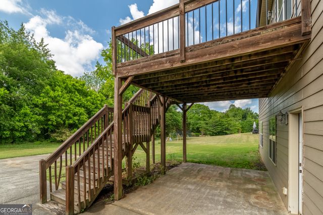 42 Mackenzie Drive, Powder Springs, GA 30127