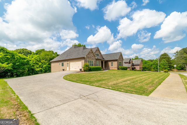 42 Mackenzie Drive, Powder Springs, GA 30127