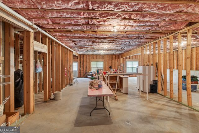 42 Mackenzie Drive, Powder Springs, GA 30127
