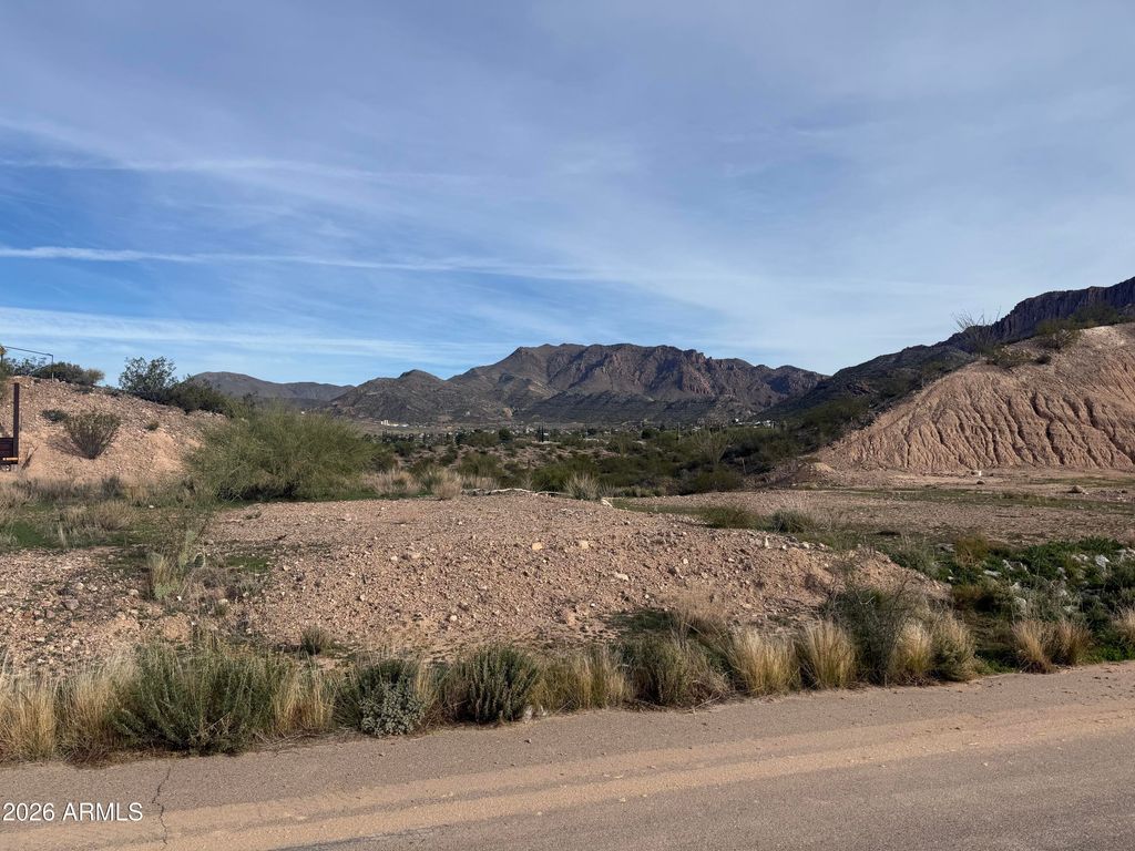 Image 1 of property listing at 363 & 367 W Helen Snyder Place 7 & 8, Superior, AZ 85173