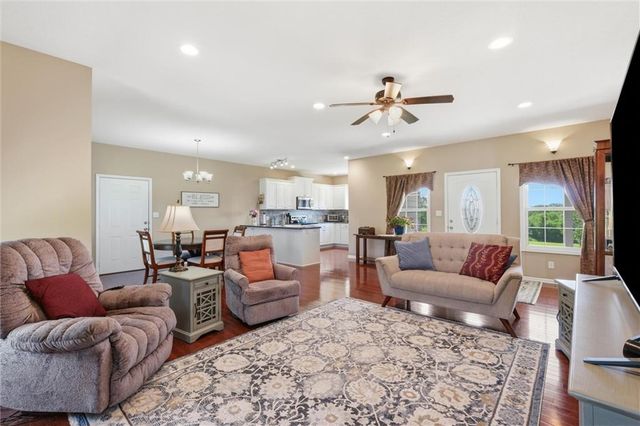 1939 NW 460th Road, Kingsville, MO 64061