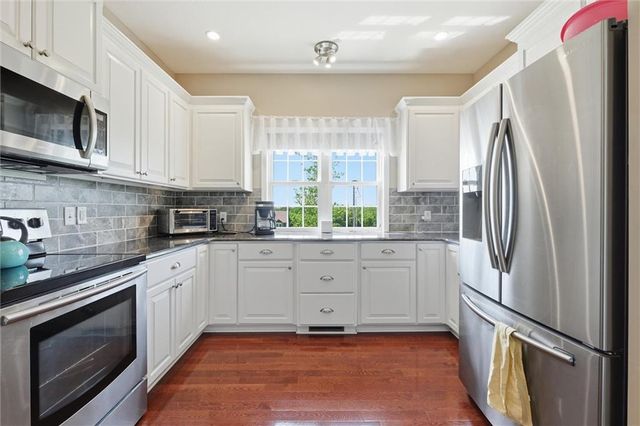 1939 NW 460th Road, Kingsville, MO 64061