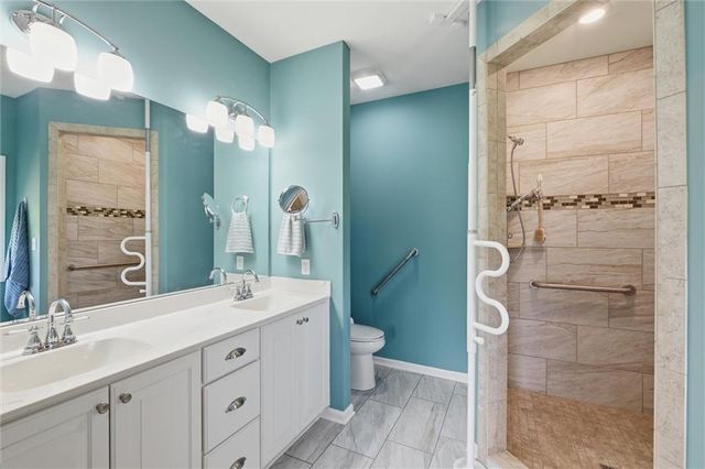 1939 NW 460th Road, Kingsville, MO 64061