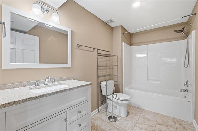 1939 NW 460th Road, Kingsville, MO 64061
