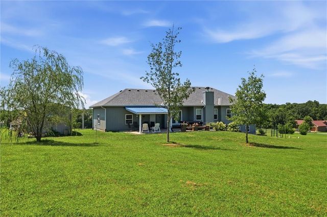 1939 NW 460th Road, Kingsville, MO 64061