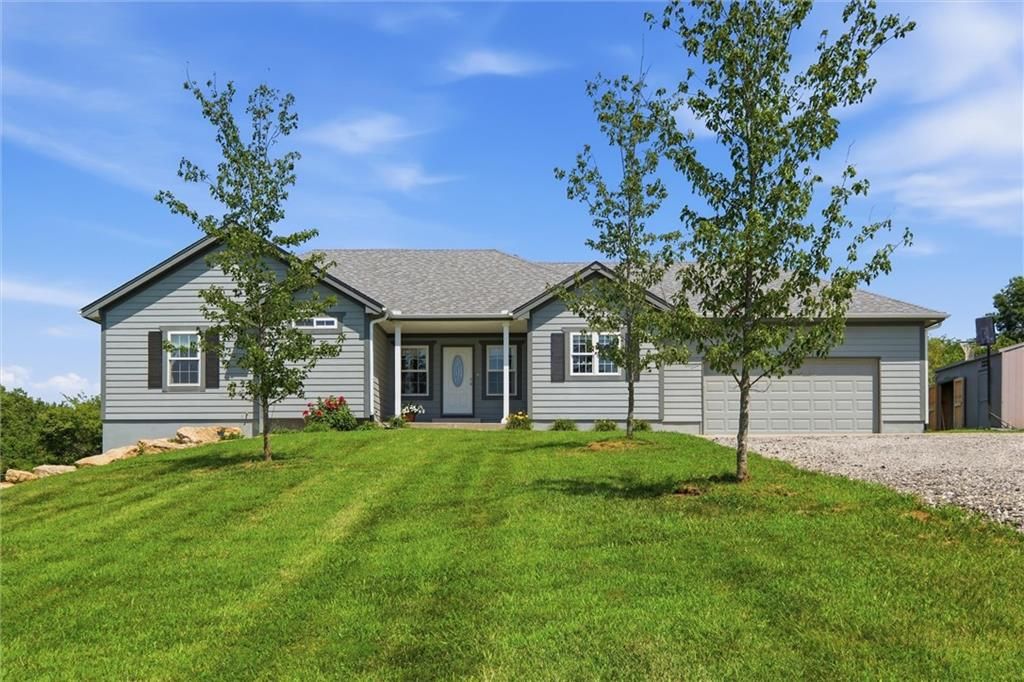 1939 NW 460th Road, Kingsville, MO 64061