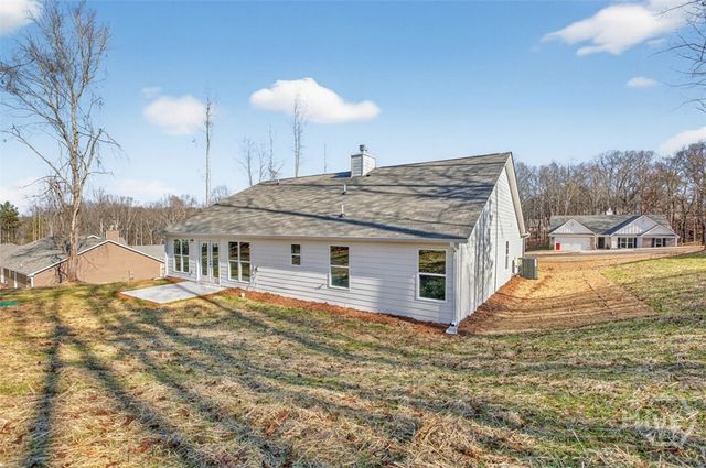 110 Chad Walk 56, Statham, GA 30666