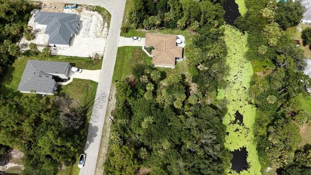 HENDERSON LANE, North Port, FL 34286