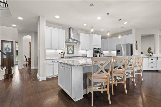 1620 Dusty BND, Leander, TX 78641