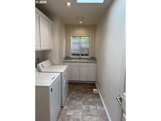 18080 Sw JEREMY St, Beaverton, OR 97007