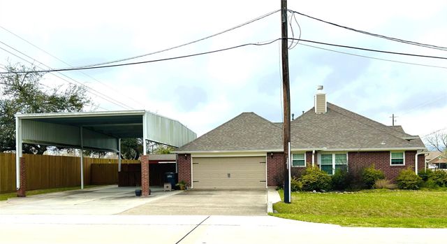 12003 W River Run Drive, Baytown, TX 77523