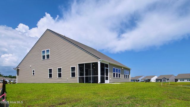 344 Eagle Claw Drive, Carolina Shores, NC 28467