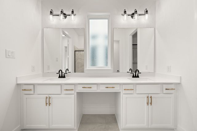 1725 Nesting Robin Lane, Denton, TX 76249