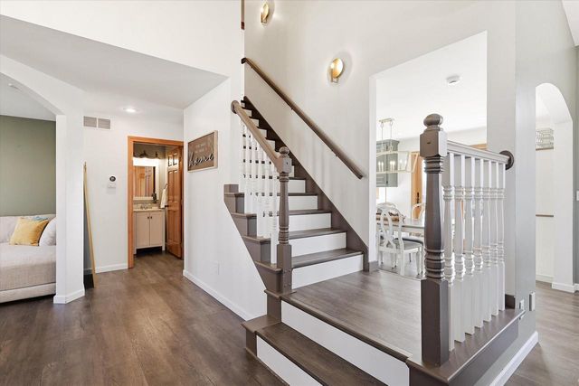 1520 TURTLE DOVE TRAIL, De Pere, WI 54115