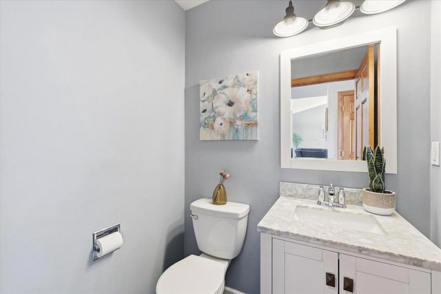 1520 TURTLE DOVE TRAIL, De Pere, WI 54115