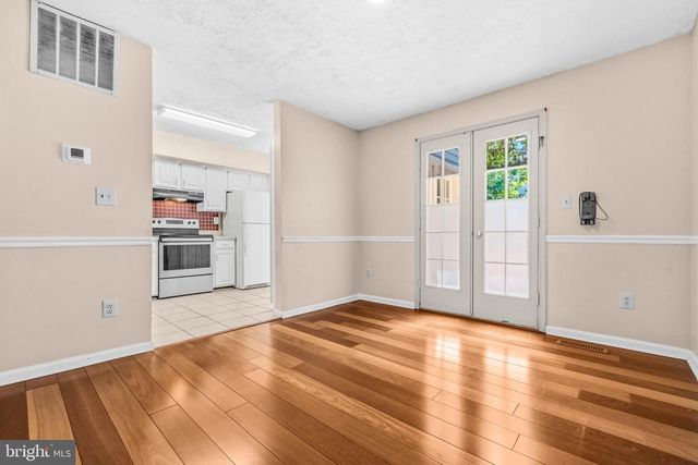 7764 BLACK HORSE CT, Manassas, VA 20109