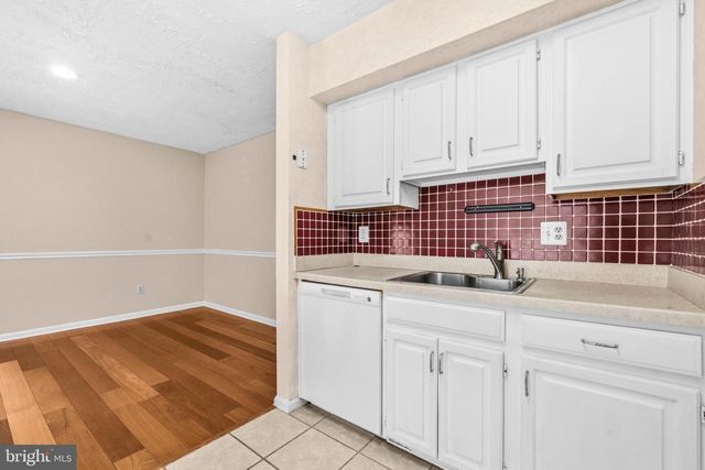 7764 BLACK HORSE CT, Manassas, VA 20109