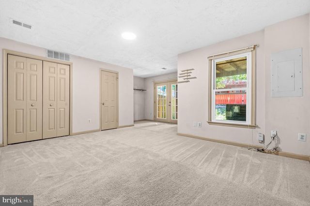 7764 BLACK HORSE CT, Manassas, VA 20109