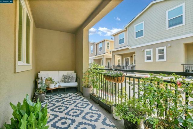 601 Tierney Pl, Martinez, CA 94553