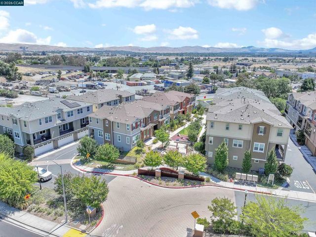 601 Tierney Pl, Martinez, CA 94553