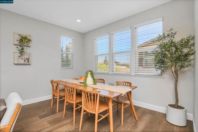 601 Tierney Pl, Martinez, CA 94553