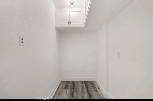 2121 James M Wood Boulevard 221, Los Angeles, CA 90006