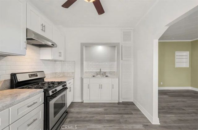 2121 James M Wood Boulevard 221, Los Angeles, CA 90006