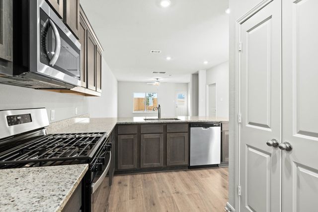 9676 Stranton Drive, Fort Worth, TX 76140
