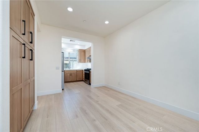 33 Silverado, Irvine, CA 92618