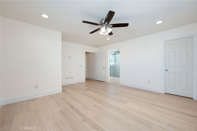 33 Silverado, Irvine, CA 92618