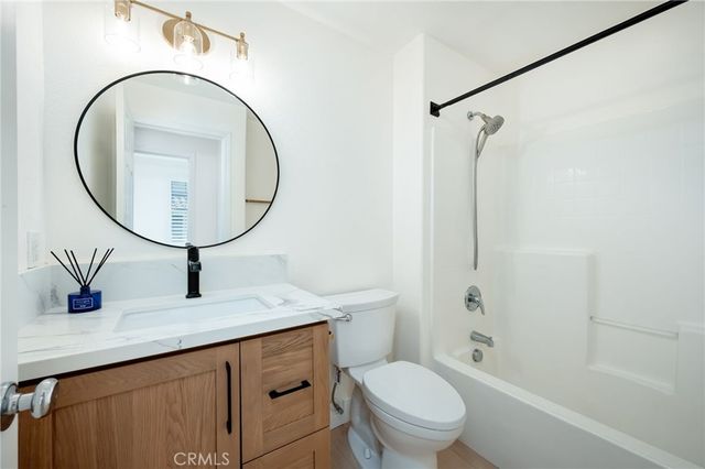 33 Silverado, Irvine, CA 92618
