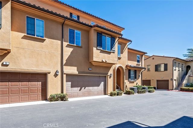 33 Silverado, Irvine, CA 92618
