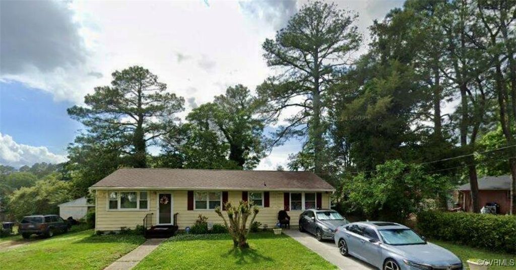 1501 Campbell Dr, Petersburg, VA 23803