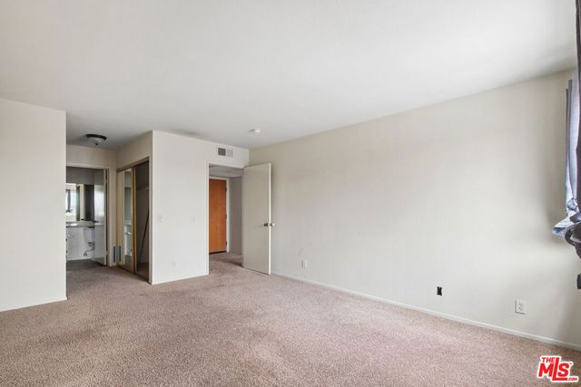 1519 N Martel Avenue 202, Los Angeles, CA 90046