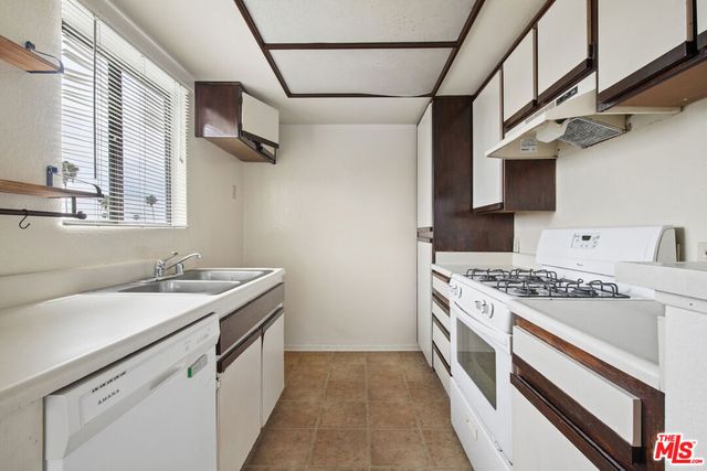 1519 N Martel Avenue 202, Los Angeles, CA 90046