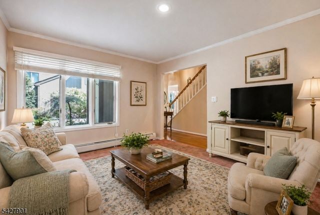 400 Bromley Pl 4003, Wyckoff Twp., NJ 07481