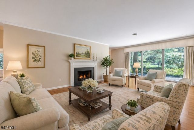 400 Bromley Pl 4003, Wyckoff Twp., NJ 07481