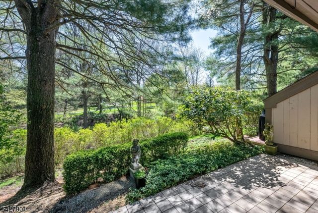 400 Bromley Pl 4003, Wyckoff Twp., NJ 07481
