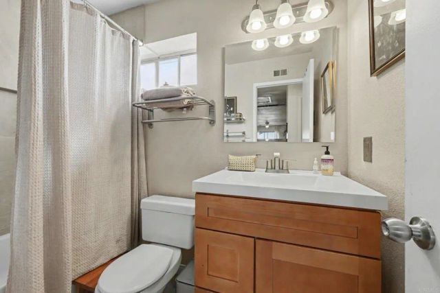 8507 Rosada Way, El Cajon, CA 92021