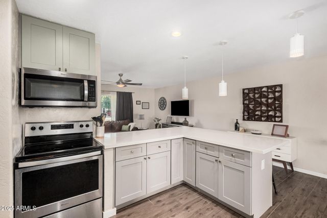 434 E CARSON Drive, Tempe, AZ 85282