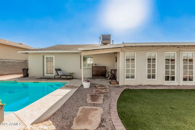 434 E CARSON Drive, Tempe, AZ 85282