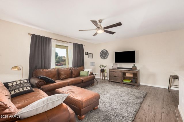 434 E CARSON Drive, Tempe, AZ 85282