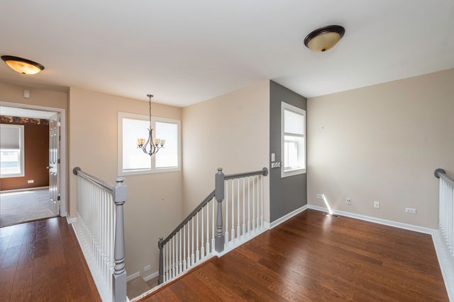 2896 Falling Waters Lane, Lindenhurst, IL 60046